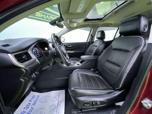 Used 2019 GMC Acadia Denali image 18