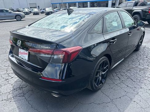 Used 2025 Honda Civic Sport image 5