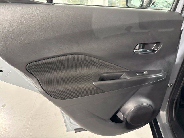 Used 2023 Nissan Kicks SV FWD image 16