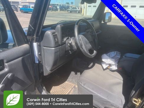Used 2003 Jeep Wrangler Rubicon AWD/4WD image 2