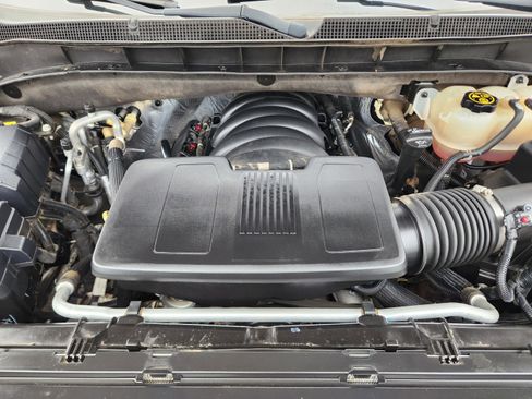 Used 2021 Chevrolet Tahoe LT RWD image 28