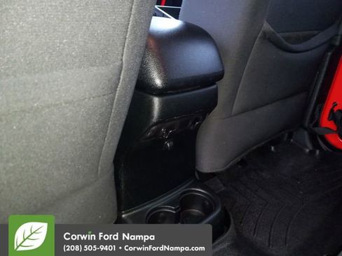 Used 2018 Jeep Wrangler Unlimited Sport w/ Connectivity Group image 24