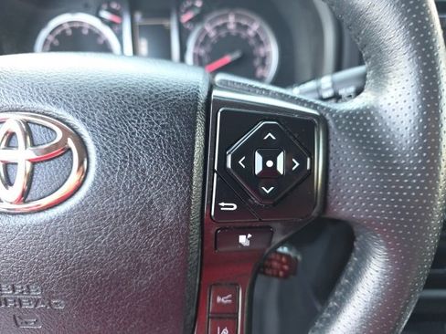 Used 2021 Toyota 4Runner TRD Off-Road Premium image 15