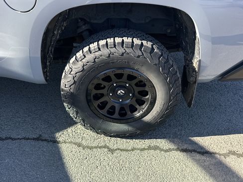 Used 2018 Toyota Tundra SR5 image 25