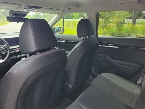Used 2024 Kia Seltos S FWD image 12