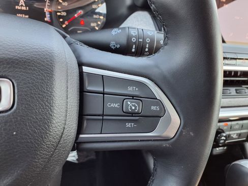 Used 2022 Jeep Compass Latitude AWD/4WD image 15