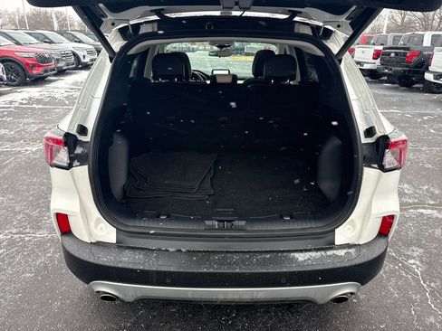 Used 2022 Ford Escape SEL image 11