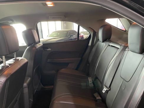 Used 2017 Chevrolet Equinox LT w/ Midnight Edition image 20