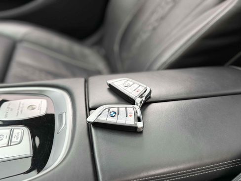 Used 2018 BMW ALPINA B7 xDrive image 11