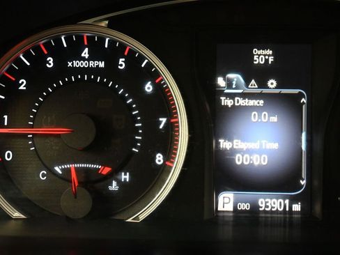 Used 2016 Toyota Camry SE image 16