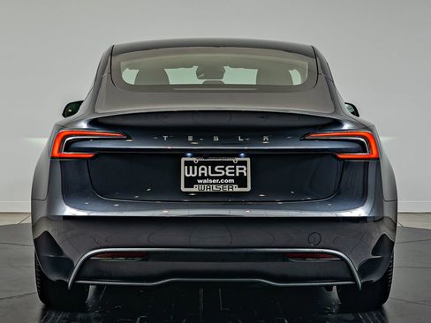 Used 2024 Tesla Model 3 Standard Range RWD image 6
