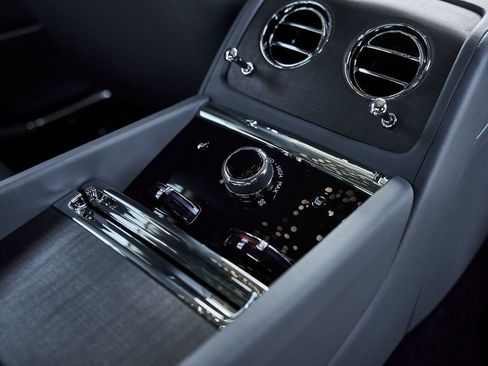 Used 2024 Rolls-Royce Spectre w/ Spectre Launch Package AWD/4WD image 50