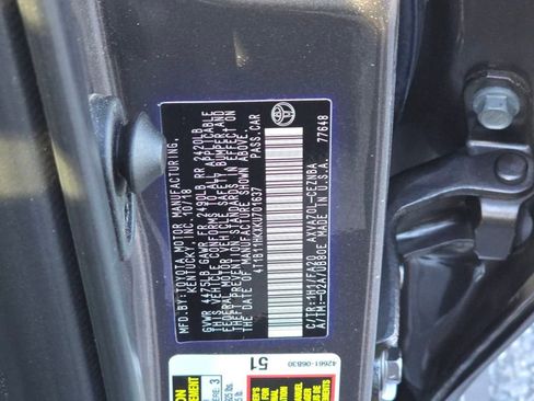 Used 2019 Toyota Camry LE image 30