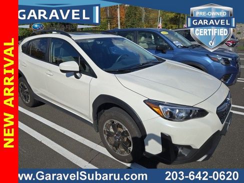 Used 2023 Subaru Crosstrek 2.0i Premium image 1