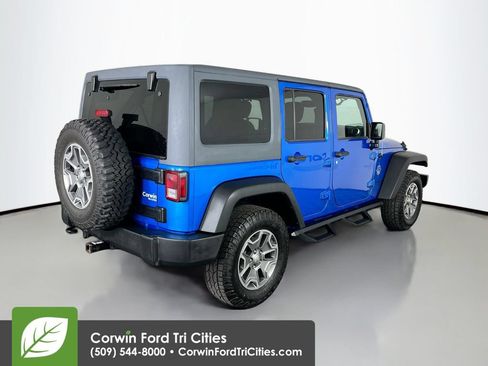 Used 2016 Jeep Wrangler Unlimited Rubicon AWD/4WD image 15