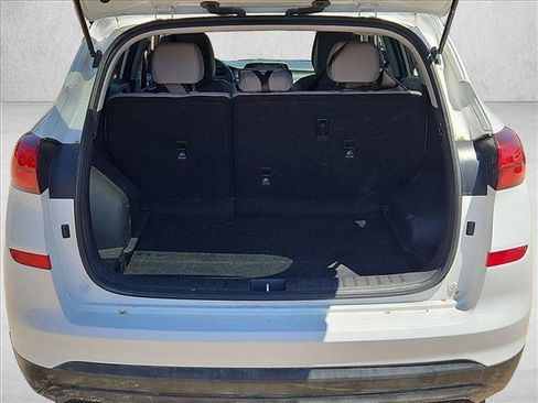Used 2019 Hyundai Tucson SE FWD image 6