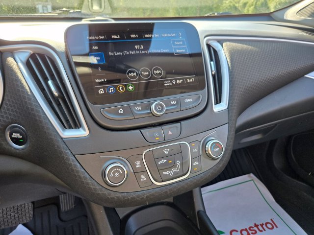 Used 2025 Chevrolet Malibu LS FWD image 25