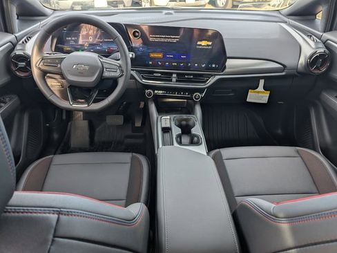 New 2026 Chevrolet Equinox EV RS image 5