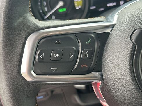 Used 2024 Jeep Wrangler Sahara image 14