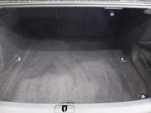 Used 2022 Audi A4 2.0T Premium w/ Convenience Package image 28