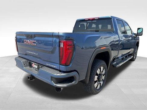New 2026 GMC Sierra 2500 Denali w/ Denali Reserve Package AWD/4WD image 7