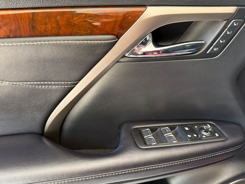 Used 2019 Lexus RX 350 AWD w/ Navigation Package image 12