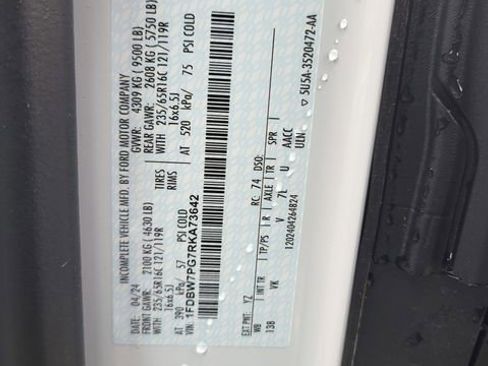 Used 2024 Ford Transit 350 AWD image 19