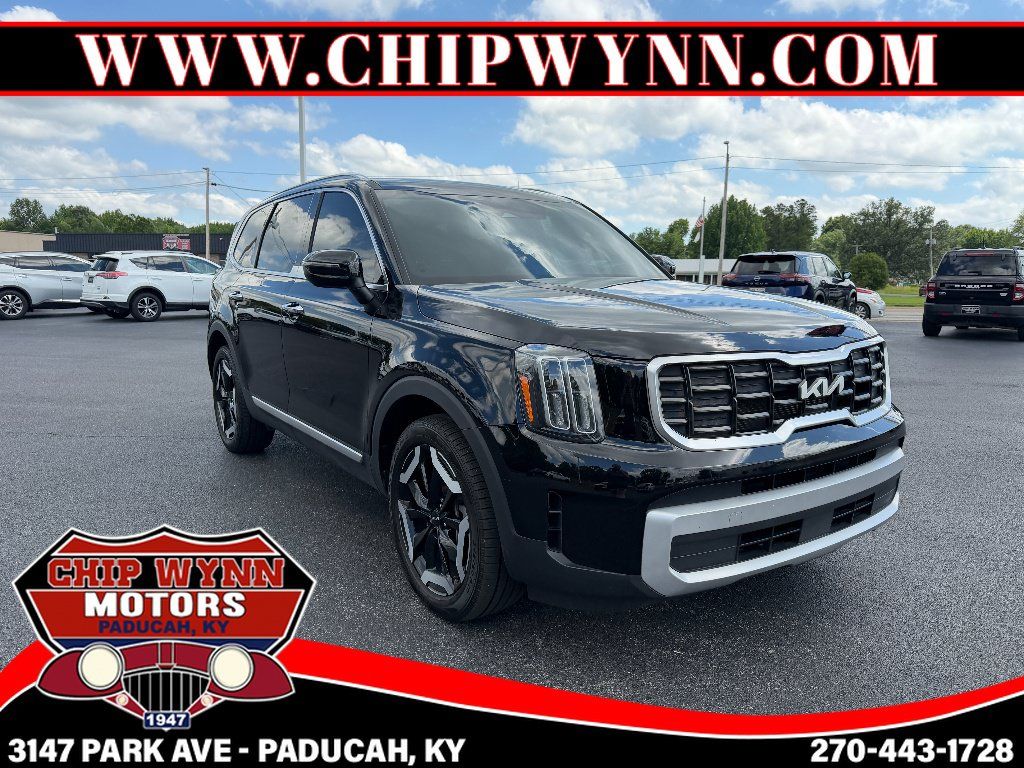 Used 2024 Kia Telluride S w/ S Sunroof Package FWD image 1