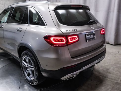 Certified 2022 Mercedes-Benz GLC 300 GLC 300 image 8