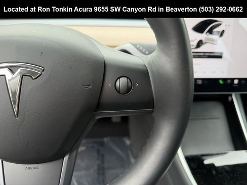 Used 2018 Tesla Model 3 Long Range image 19