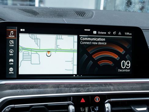 Used 2022 BMW X7 M50i image 37