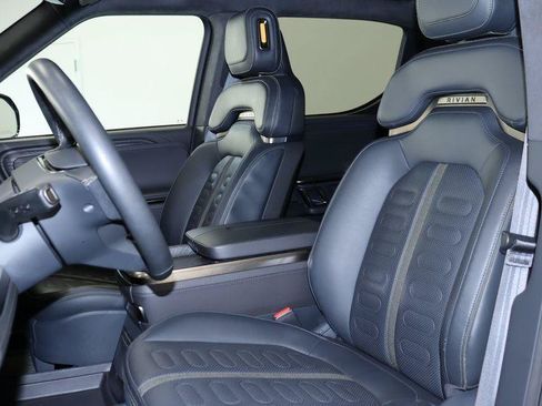 Used 2022 Rivian R1T Launch Edition AWD/4WD image 22