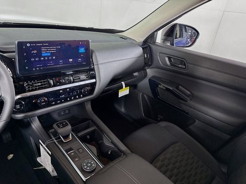 New 2026 Nissan Pathfinder SV AWD/4WD image 20