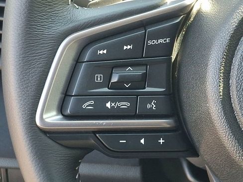 Used 2025 Subaru Outback Premium image 20