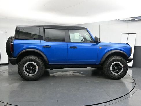 New 2026 Ford Bronco Badlands AWD/4WD image 13