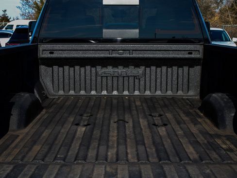 Used 2024 GMC Sierra 2500 AT4 w/ Technology Package image 44