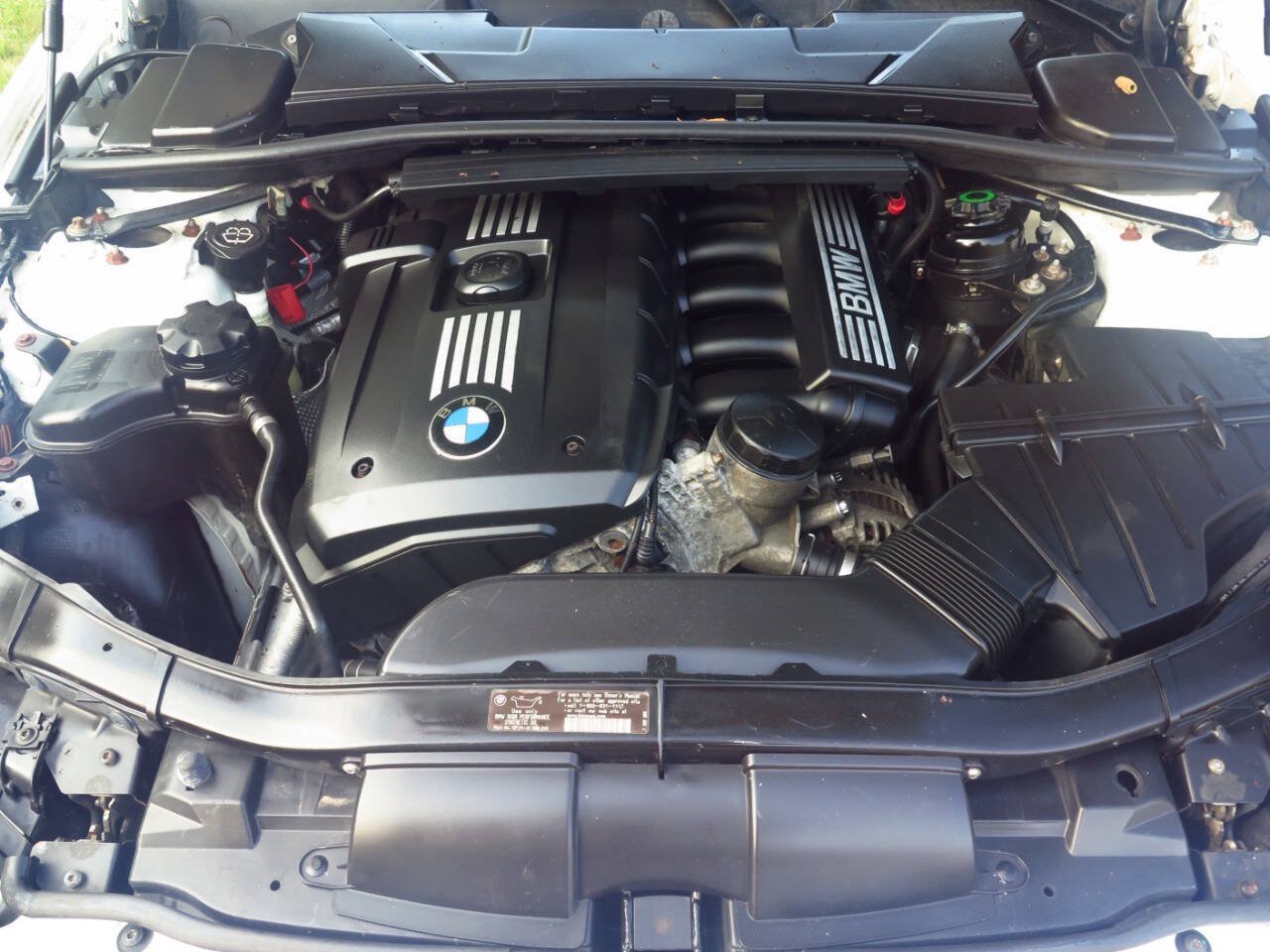 Used 2008 BMW 328i Sedan RWD image 25