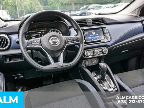 Used 2024 Nissan Versa SV FWD image 27