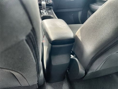 Used 2025 Nissan Kicks S image 20