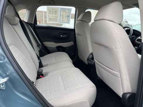 Used 2025 Honda HR-V LX image 18