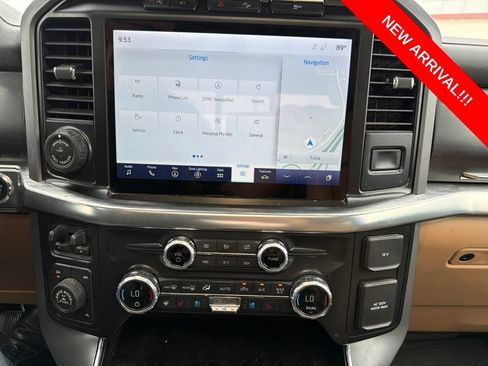 Used 2021 Ford F150 Lariat w/ Equipment Group 502A High AWD/4WD image 9