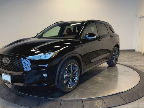 New 2025 INFINITI QX50 Sport image 4