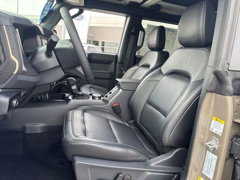 New 2026 Ford Bronco Badlands image 22