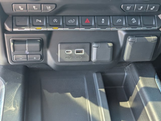 Used 2020 GMC Sierra 1500 AT4 w/ AT4 Premium Package AWD/4WD image 19