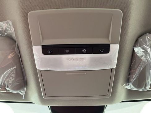 New 2025 Nissan Sentra S image 33