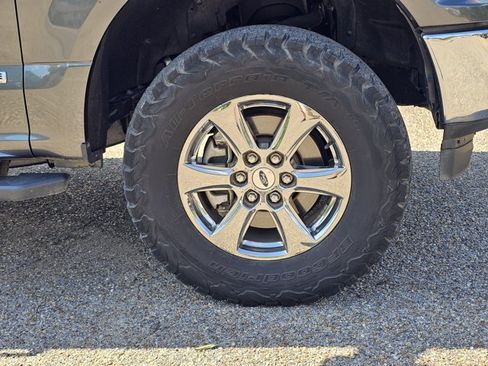 Used 2020 Ford F150 XLT w/ Equipment Group 302A Luxury AWD/4WD image 13