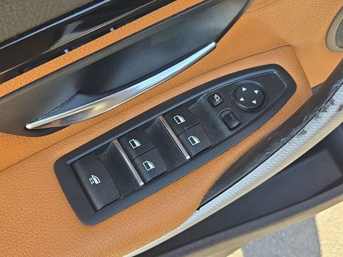 Used 2018 BMW 430i xDrive Convertible image 13