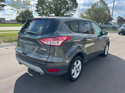 Used 2015 Ford Escape SE FWD image 5