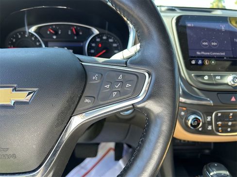 Used 2020 Chevrolet Equinox Premier image 37