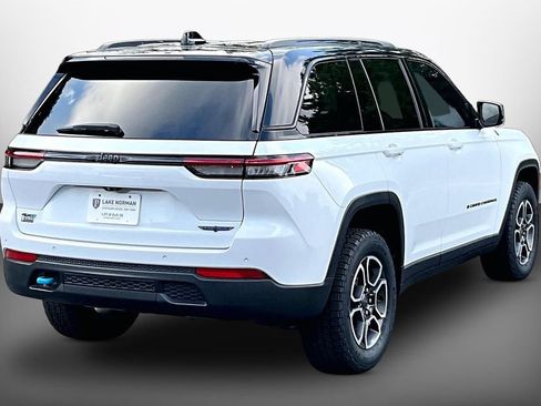 Used 2023 Jeep Grand Cherokee Trailhawk AWD/4WD image 8